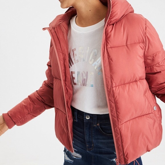 American Eagle Outfitters Jackets & Blazers - American Eagle Pink Puffer Jacket
